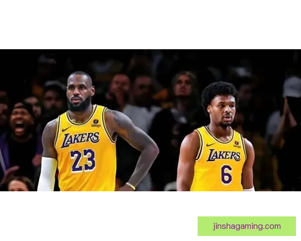 NBA历史首例父子同场助攻 布朗尼接詹姆斯传球命中三分